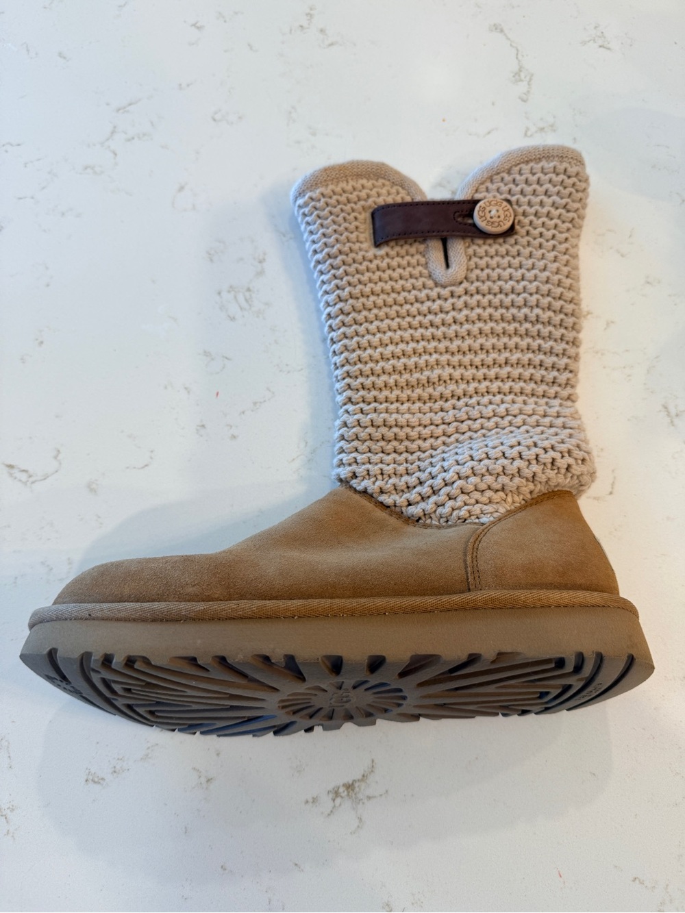 UGG Shaina Chestnut Suede Knit Cuff Ankle Boots Size 7